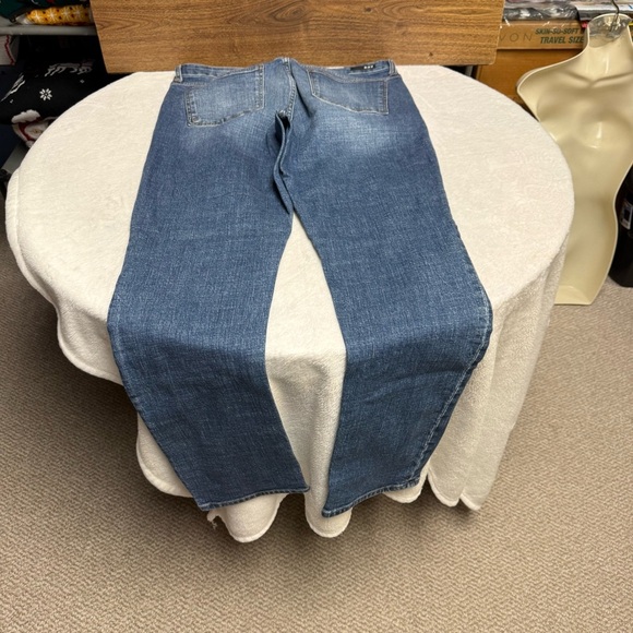 Kut from the Kloth size 14 Jeans Catherine style boyfriend fit dark wash - Picture 3 of 8